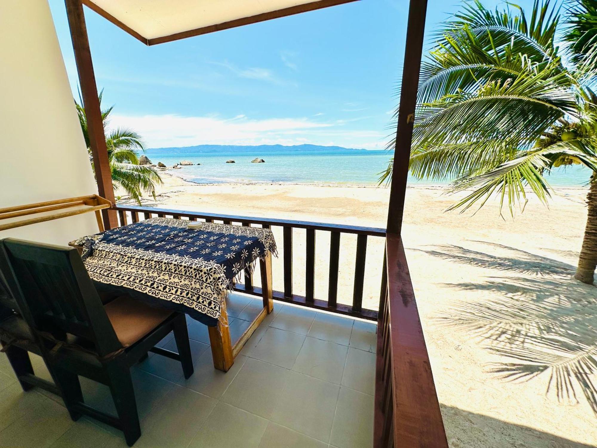 The Scenery Beach Resort Baan Khai Exterior foto