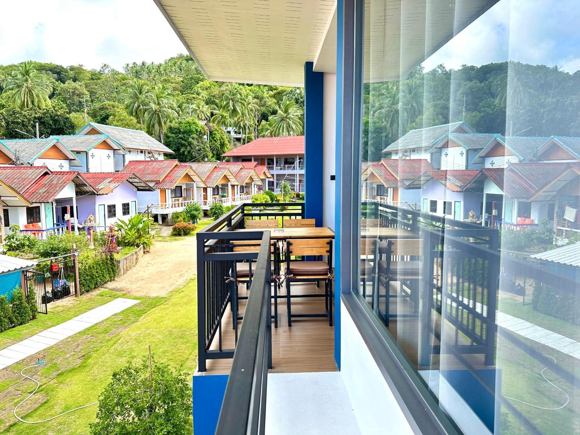 The Scenery Beach Resort Baan Khai Exterior foto