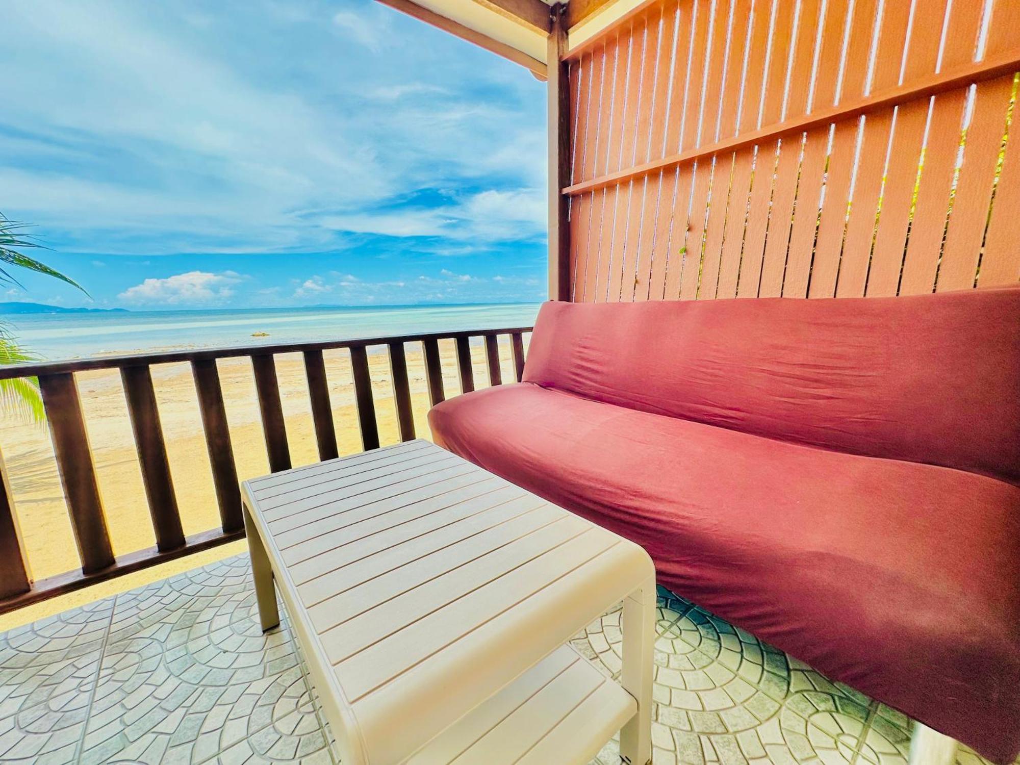 The Scenery Beach Resort Baan Khai Exterior foto